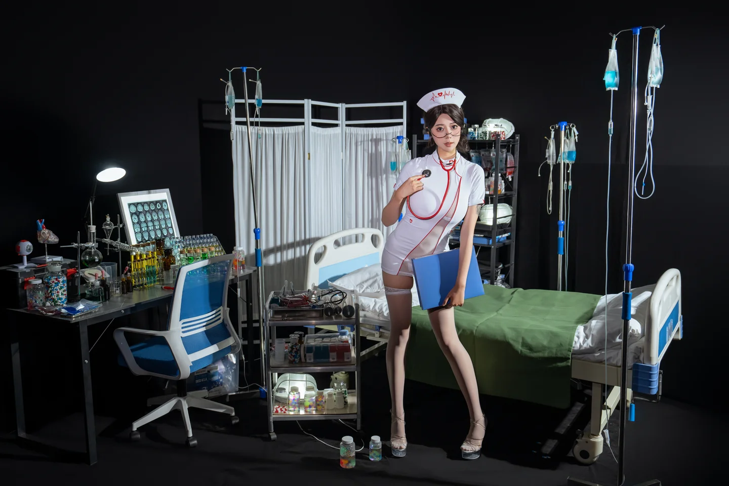 奈汐酱nice - 心动护士 [80P,1V-1.35GB] tg@simisebaisi 【丝足阁】011.webp